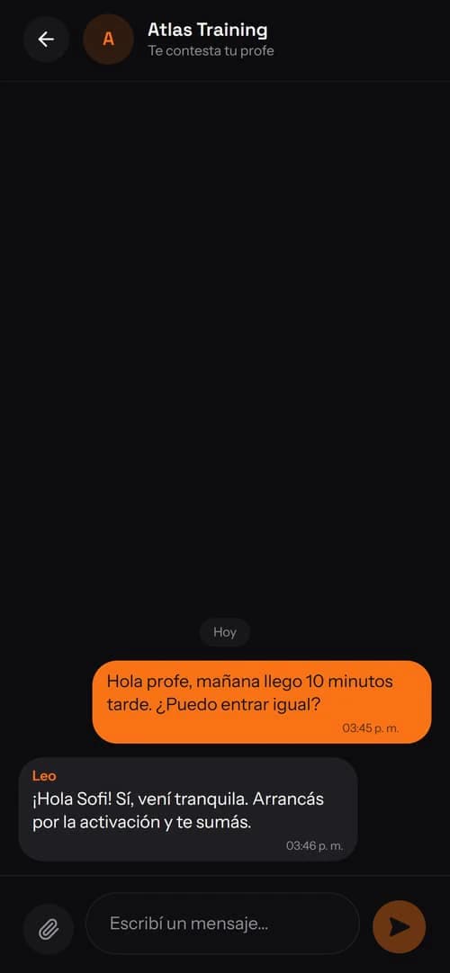 Chat del alumno con el estudio dentro de la app.