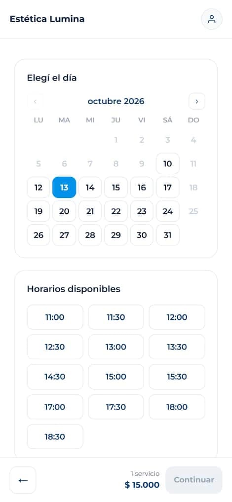 Paso de elegir día y horario: calendario, horarios libres y el total.